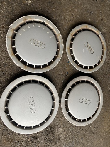 Audi 100 typ 44 - 4,